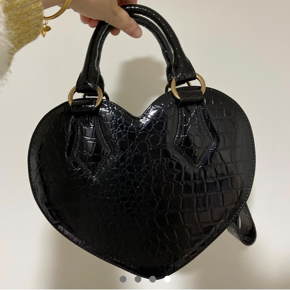RARE Vivienne Westwood Chancery Heart Bag (FLAWLESS) - Picture 4 of 4